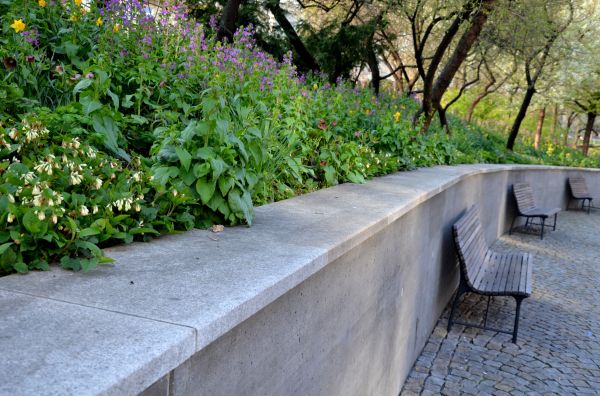 Cost of Concrete Retaining Wall Service in Longmont