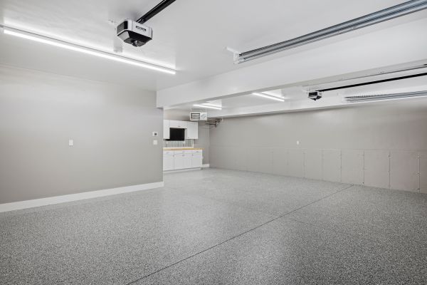 Cost of Garage Paving in Longmont